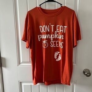 Women’s Short Sleeve Maternity Shirt size XL